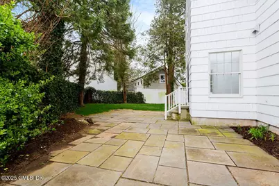 302 Sound Beach Avenue, Old Greenwich, CT 06870 - Photo 26