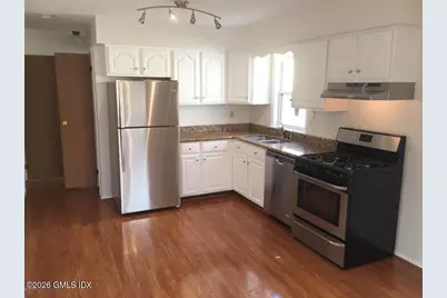 6 Booth Court #B, Greenwich, CT 06830 - Photo 4