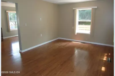 6 Booth Court #B, Greenwich, CT 06830 - Photo 2