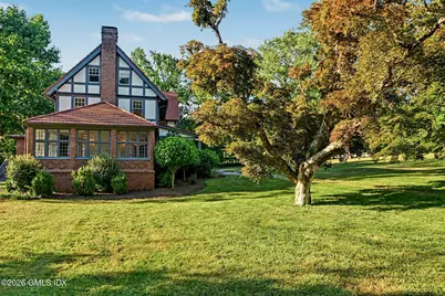 30 Brookridge Drive, Greenwich, CT 06830 - Photo 2
