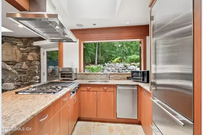 35 Wilshire Road, Greenwich, CT 06831 - Photo 26