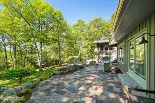 35 Wilshire Rd, Greenwich, CT 06831 - Photo 32