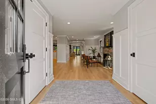 29 Orchard Pl, Greenwich, CT 06830 - Photo 2