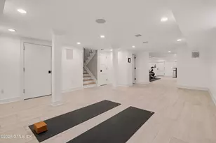 29 Orchard Pl, Greenwich, CT 06830 - Photo 20