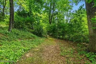 200 Old Church Road, Greenwich, CT 06830 - Photo 16