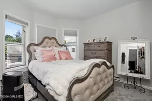 2 S New St, Greenwich, CT 06830 - Photo 10
