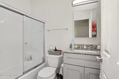 2 S New Street #3, Greenwich, CT 06830 - Photo 14