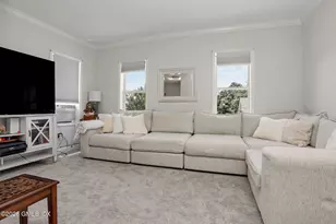 2 S New St, Greenwich, CT 06830 - Photo 2