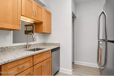 2 S New Street #3, Greenwich, CT 06830 - Photo 4