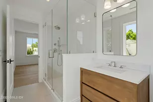 25 Cove Rd, Old Greenwich, CT 06870 - Photo 38