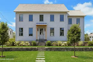 25 Cove Rd, Old Greenwich, CT 06870 - Photo 4