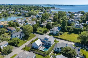 25 Cove Rd, Old Greenwich, CT 06870 - Photo 2