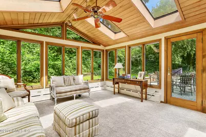58 Arch Street, Greenwich, CT 06878 - Photo 10