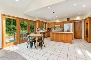 58 Arch St, Greenwich, CT 06878 - Photo 4