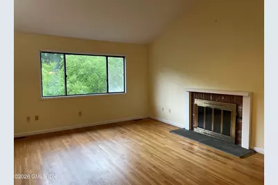 21 Windsor Lane, Greenwich, CT 06807 - Photo 2