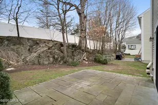 18 Rippowam Rd, Greenwich, CT 06807 - Photo 34