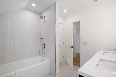 403 Stanwich Road, Greenwich, CT 06830 - Photo 26