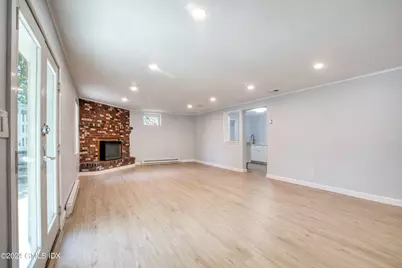 8 Ridge Place #1, Greenwich, CT 06831 - Photo 24