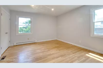 8 Ridge Place #1, Greenwich, CT 06831 - Photo 16