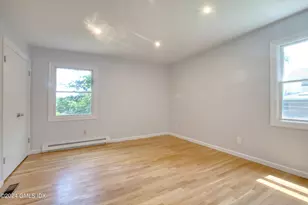 8 Ridge Pl, Greenwich, CT 06831 - Photo 16