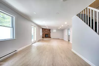 8 Ridge Place #1, Greenwich, CT 06831 - Photo 22