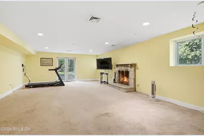 3 Carriage Road, Greenwich, CT 06807 - Photo 36