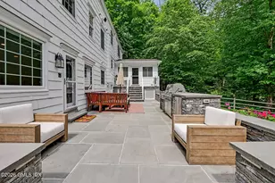 38 Byfield Ln, Greenwich, CT 06830 - Photo 6