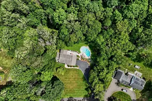 38 Byfield Ln, Greenwich, CT 06830 - Photo 42