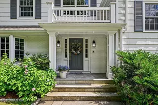 38 Byfield Ln, Greenwich, CT 06830 - Photo 2