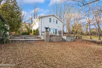 181 E Putnam Avenue, Greenwich, CT 06830 - Photo 10