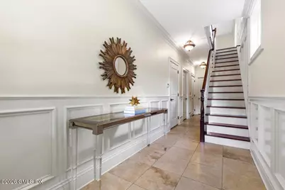 40 Oak Ridge Street #UNIT 2, Greenwich, CT 06830 - Photo 2