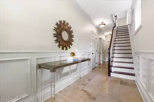 40 Oakridge St, Greenwich, CT 06830 - Photo 2