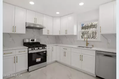 37 Edgewood Avenue #B, Greenwich, CT 06830 - Photo 8