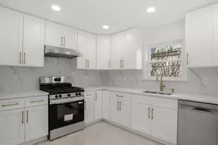 37 Edgewood Ave, Greenwich, CT 06830 - Photo 8
