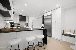 182 Milbank Ave, Greenwich, CT 06830 - Photo 10