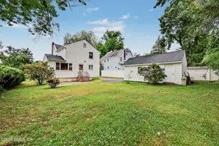 31 Hassake Rd, Old Greenwich, CT 06870 - Photo 10