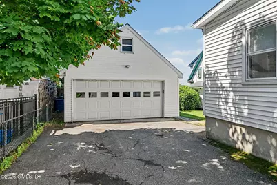 18 Grand Street, Greenwich, CT 06830 - Photo 26