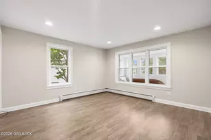 205 S Water St, Greenwich, CT 06830 - Photo 10