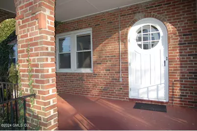 53 Moshier Street #C, Greenwich, CT 06831 - Photo 4
