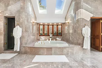 386 North Street, Greenwich, CT 06830 - Photo 14