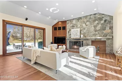 386 North Street, Greenwich, CT 06830 - Photo 10