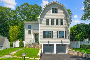 58 Halsey Dr, Old Greenwich, CT 06870 - Photo 2