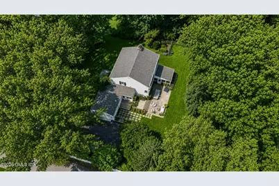 35 Welwyn Road, Greenwich, CT 06878 - Photo 24