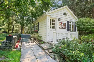 128 Weaver St, Greenwich, CT 06831 - Photo 28