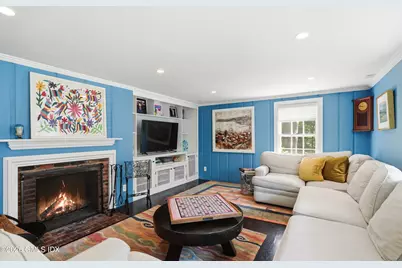 128 Weaver Street, Greenwich, CT 06831 - Photo 16