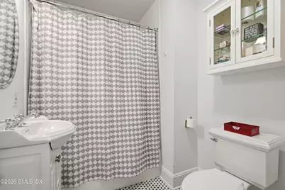128 Weaver Street, Greenwich, CT 06831 - Photo 22
