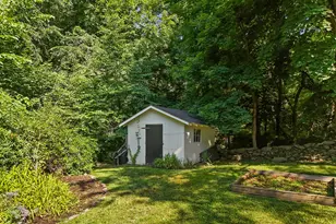 128 Weaver St, Greenwich, CT 06831 - Photo 32