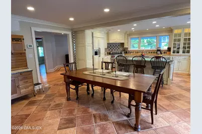 34 Suburban Avenue, Greenwich, CT 06807 - Photo 8