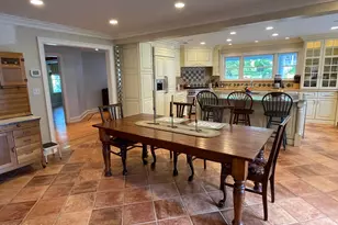 34 Suburban Ave, Greenwich, CT 06807 - Photo 8