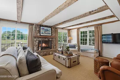 17 Shore Road, Old Greenwich, CT 06870 - Photo 2